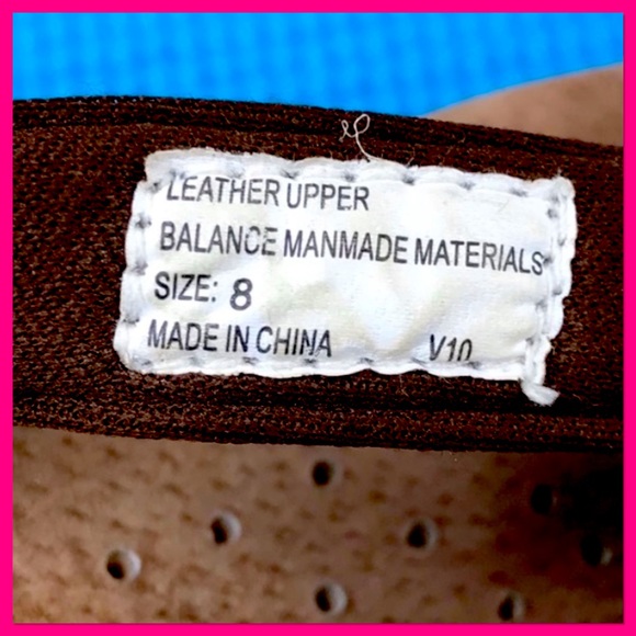 🔥EUC🔥Volatile Bronze & Rhinestone Strap Sandals - Picture 10 of 10